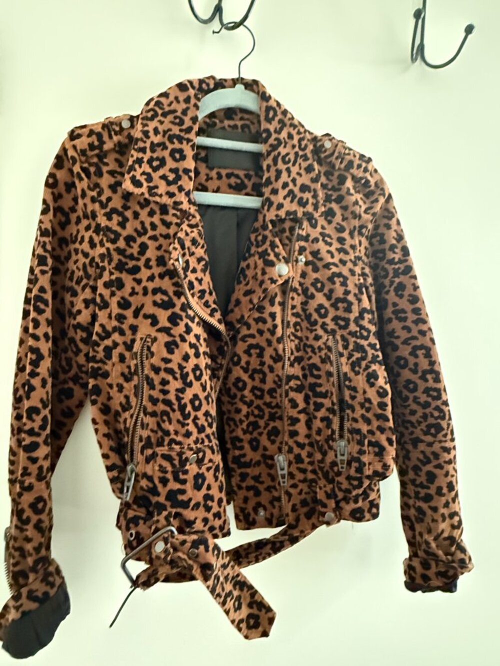 Leopard Print Jacket - Picture 4 of 4